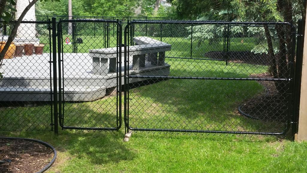 Residential #3 – All Black Fence